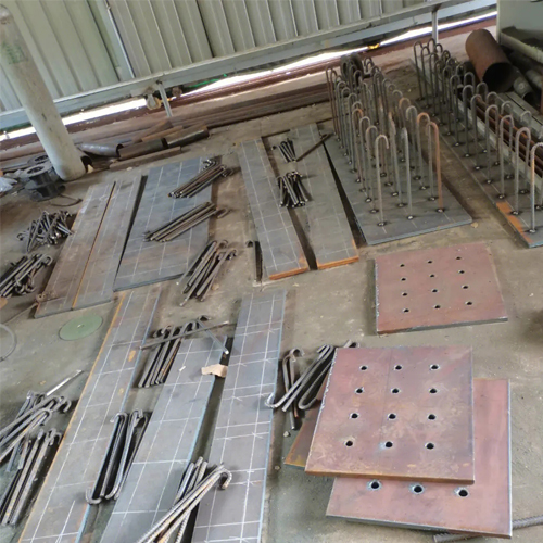 有哪些其他因素会影响抚州预埋件位置的确定？